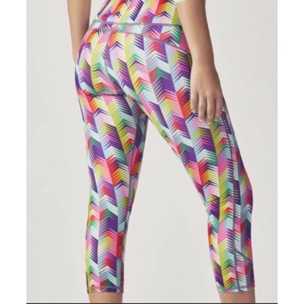 FABLETICS RAINBOW CHEVRON CAPRIS LEGGINGS - Picture 2 of 8